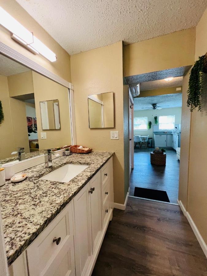 Apartment Near Tpa Airport Тампа Экстерьер фото